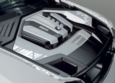 Motorraum des BMW Vision X5 Mild-Hybrid 2008