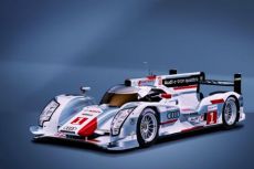 Hybridfahrzeug Audi R18 e-tron quattro 2012