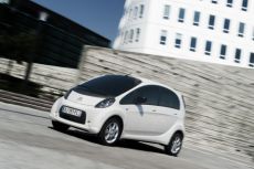 Elektro-Fahrzeug Citroen C-ZERO 2011