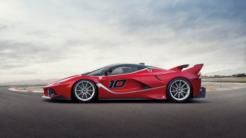 Seitenansicht Hybridsportler Ferrari FXX K