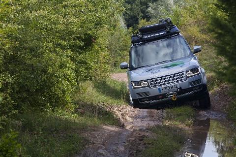 Range Rover und Range Rover Sport Hybrid 2013