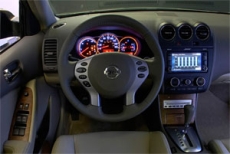 Hybrid Display des Nissan Altima Hybrid 2007