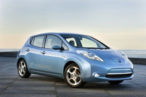 Elektro-Fahrzeug Nissan LEAF 2011