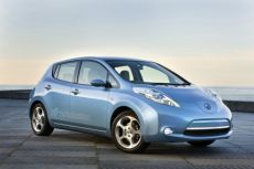 Elektro-Fahrzeug Nissan Leaf 2011