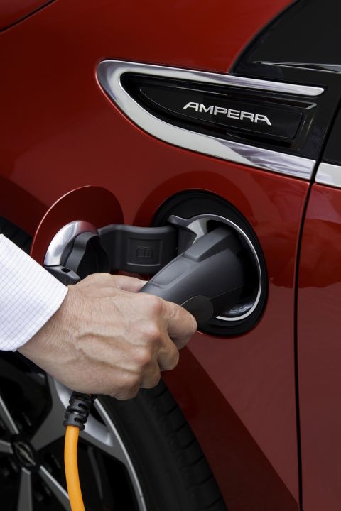 Elektroauto Opel Ampera 2011