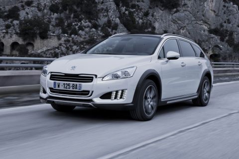 Hybridfahrzeuge Peugeot 508 RXH 2012