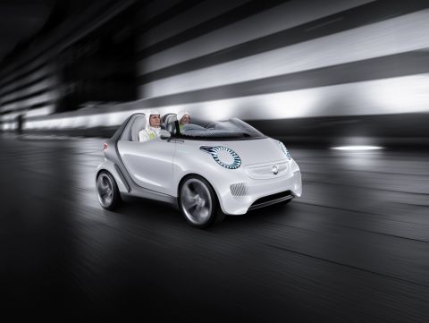 Elektrofahrzeug smart forspeed 2011