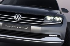 Volkswagen Cross Coupe Hybrid 2012